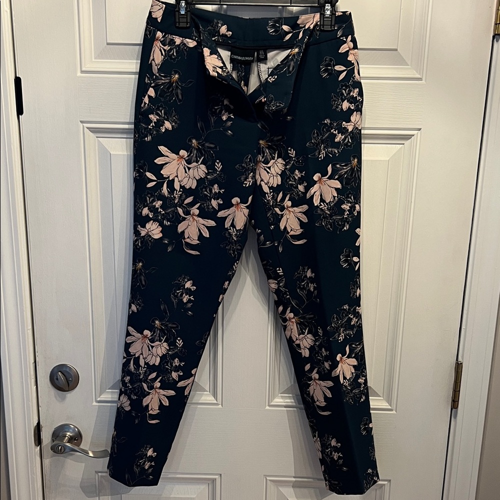 Cynthia Rowley Navy and White Floral Pants